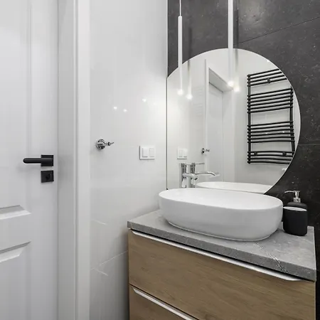 Aetna - Studio with an AC&Lift - Kazimierz Apartament *