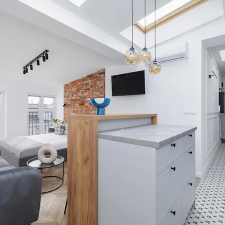 Aetna - Studio with an AC&Lift - Kazimierz